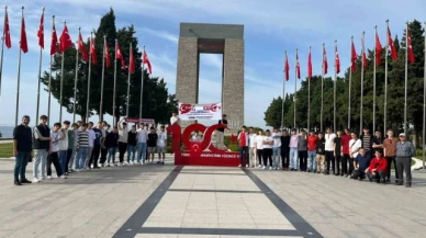 Öğrenciler tarihe tanıklık ediyor