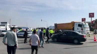 Otomobilin çarptığı motosiklet sürücüsü hayatını kaybetti