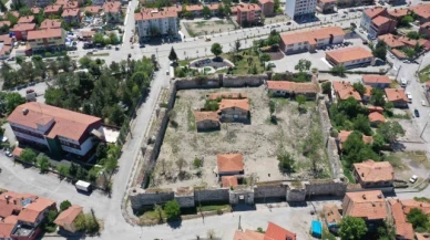 Tarihi Çorum Kalesi'nin restorasyon ihalesi yapıldı