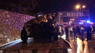 18 araçlık zincirleme kazada 4 kişi yaralandı, 7 kilometre kuyruk oluştu