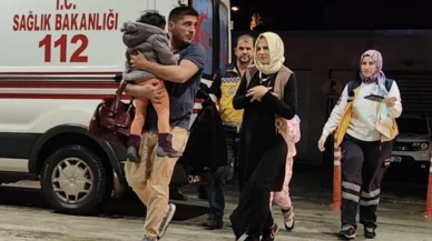 2 araç kafa kafaya çarpıştı: 2'si çocuk 3 kişi yaralandı