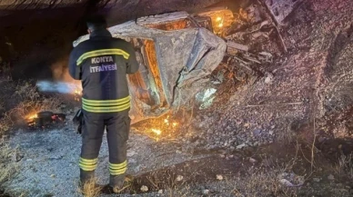 Tıra çarpan otomobil alev aldı: 2 ölü