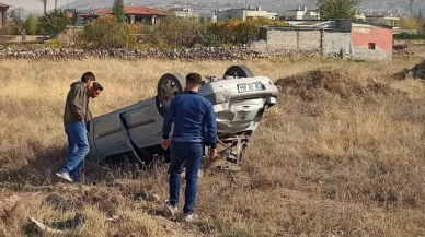 Yoldan çıkan otomobil takla attı