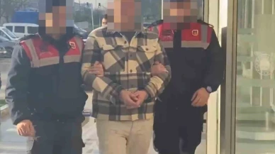 2 araçtan 8 tabanca çıktı: 3 gözaltı