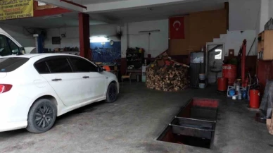 2 küçük çocuk oto tamircisine adını sorup vurdular