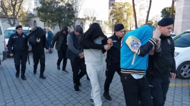 Bonzai hammaddesiyle yakalanan 5 kişi adliyede