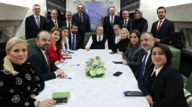 Cumhurbaşkanı Erdoğan: " Ay sonuna kadar da peyderpey aldığımız bu temayüllerin neticelerini açıklamaya başlayacağız."