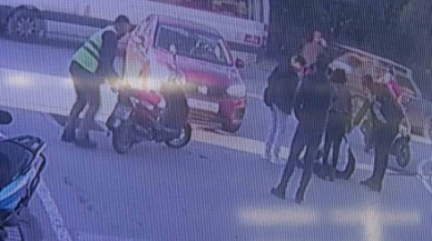 Ehliyetsiz sürücünün kullandığı motosiklet otomobille çarpıştı: 1 yaralı