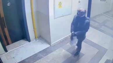 Ev sahibinin ellerini ve ayaklarını bağlayarak 20 bin doları çaldılar