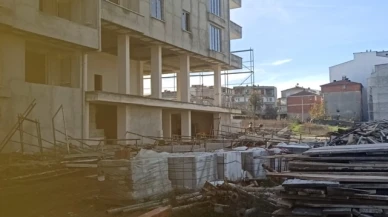 İnşaat iskelesi yıkıldı: 1 işçi yaralandı