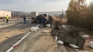 Kamyon traktöre çarptı: 1 ölü