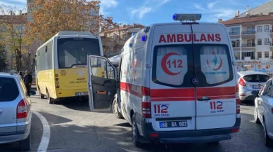 Otobüsün altında kalan kadın ağır yaralandı