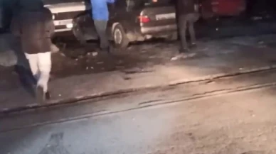 Tamiri yapılmayan aracını benzin döküp yakmaya çalıştı