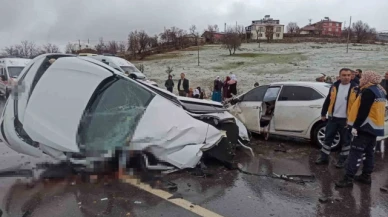 Trafik kazası: 1 ölü, 4 yaralı