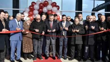 Bu tekstil atölyesindeki çalışanların tamamı kadın