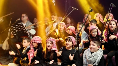 Çocuk Korosundan muhteşem konser