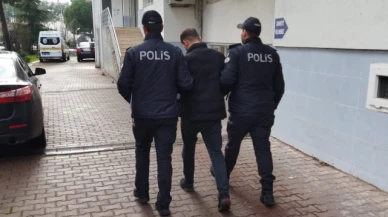 İki ayrı ilçede üzerlerinde kontak anahtarı bulunan araçları çaldılar