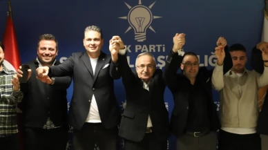 İYİ Parti'den istifa eden 11 kişi AK Parti'ye geçti
