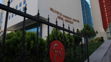 MHP 2 il ve 53 ilçe belediye başkan adayını daha açıkladı