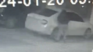 Polis memurunun aracına zarar verip not bıraktı
