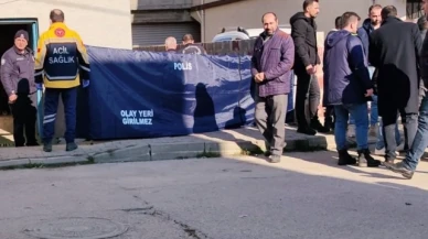 Tüfekle başından vurulmuş halde ölü bulundu