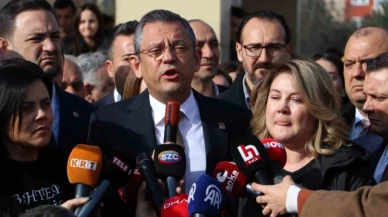 CHP Genel Başkanı Özel'in katıldığı tren kazası davası ertelendi