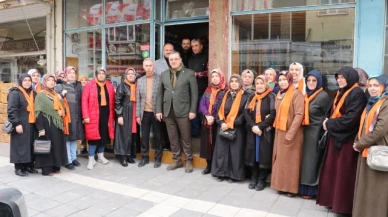 Çilez, Taşova’da seçim çalışmasına katıldı