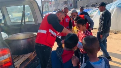Kızılay Yeni Bir Aşevi Kurdu