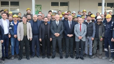 Madencilerle Bir Araya Geldiler