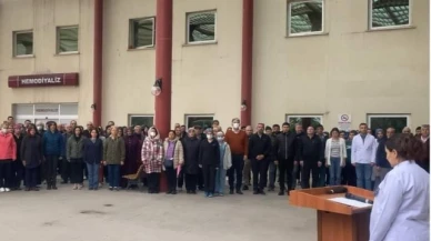 Mesaiye saygı duruşu ile başladılar