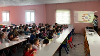 Öğrenciler İklim Değişikliği ve Sıfır Atık Konusunda Bilgilendiriliyor