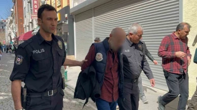 Alkol çaldığı marketin çalışanlarına bıçak çekti, kovalamaca sonucu yakalandı