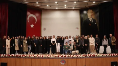 Amasyalı Sosyal Medya Fenomenler Öğrencilerle Buluştu