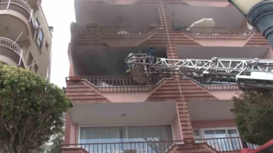 Apartman dairesinde çıkan yangın korkuttu