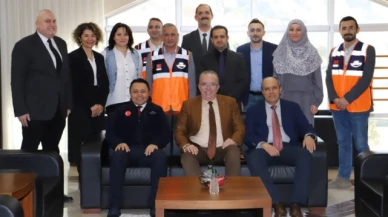 Dereceye Girenlere Ödülleri Verildi