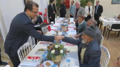 Güldoğan, Huzurevi Sakinleriyle İftar Yaptı