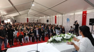 İclal Aydın’a yoğun ilgi
