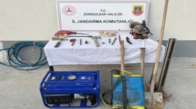 Kaçak kazı yapan iki şüpheli suçüstü yakalandı