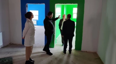 Koç, Merzifon’da Hastane Kreşinde İncelemelerde Bulundu