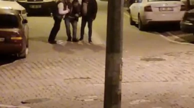 Sahur vakti sokakta bağıran alkollü şahsılara vatandaşlar pet şişe fırlattı