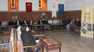 Şehir Kültür Akademisi'ne "Özel" Konuk Oldu