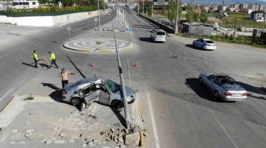 Alkollü direksiyon başına geçti, kaza yapınca "Bindirin götürün" dedi