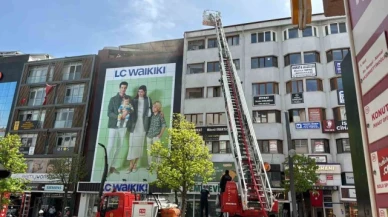 Apartmanda çıkan yangın paniğe sebep oldu