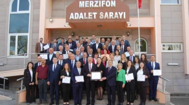 Başkan Kargı mazbatasını aldı
