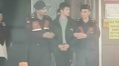 Bıçaklı kavga amatör kamerada: 2 yaralı
