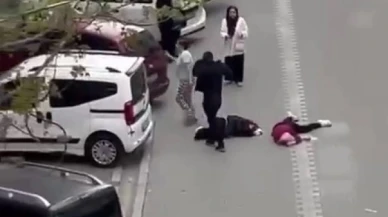 Çocukların tartışmasına aileler karıştı... O anlar kamerada