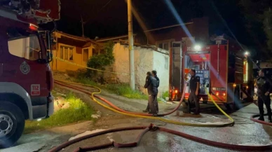Elektrik kaçağı müstakil evi küle çevirdi