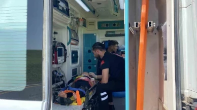 Kınaya giden ailenin hafif ticari aracı dereye uçtu: 10 yaralı
