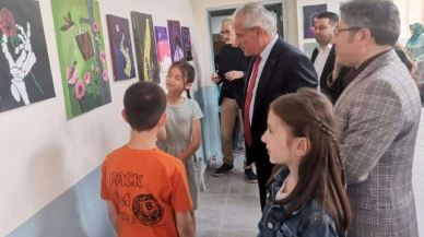 “Minik Eller Minik Hayaller” Resim Sergisi Açıldı