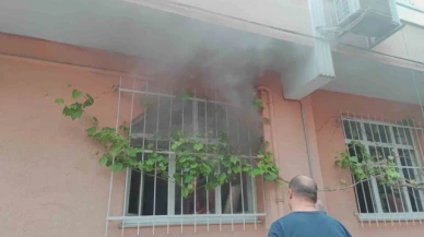 Ocakta unutulan yemek 5 katlı binada yangına sebep oldu